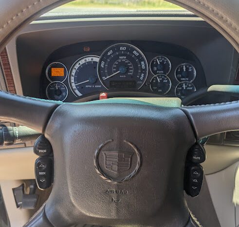 2002 Cadillac Escalade full