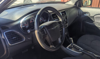 2013 Chrysler 200 full