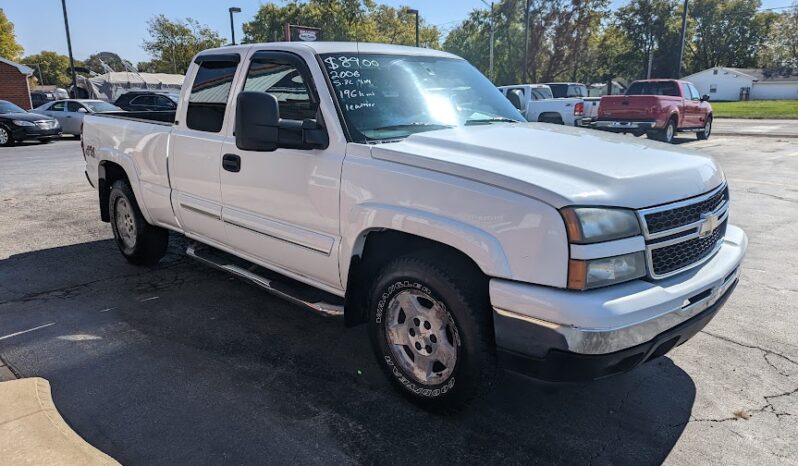 2006 Chevy Silverado 1500 Ext Cab 4×4 full