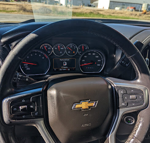 2019 Chevy Silverado 1500 Double Cab LT 4WD full