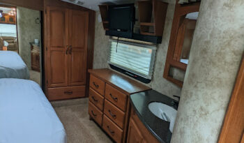 2012 Montana 3582RL 5th Wheel Camper full