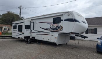 2012 Montana 3582RL 5th Wheel Camper full