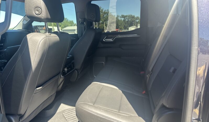 2023 Chevy Silverado 1500 Crew LTZ 4WD full